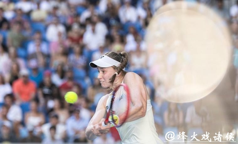 八名种子齐聚八强，前六无一掉队，女子网坛终于不“乱”了？