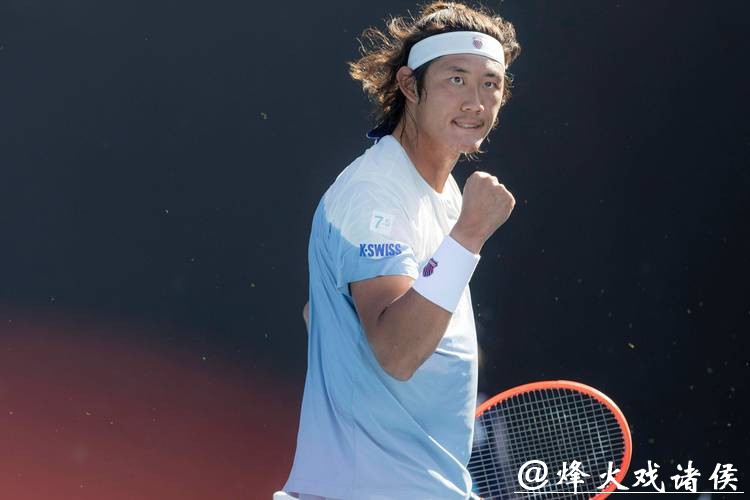 澳网首轮出局，张之臻：对手小球发挥出色